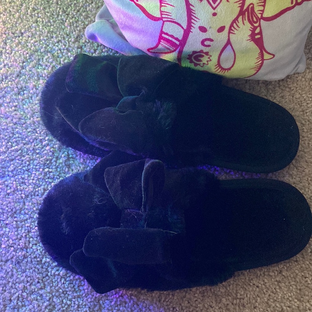 Victoria's Secret Slippers